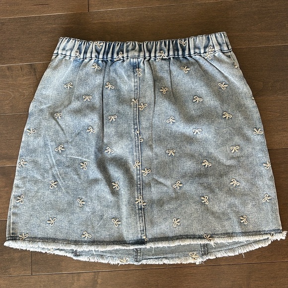 Denim Embroidered Bows Skirt - Picture 5 of 6